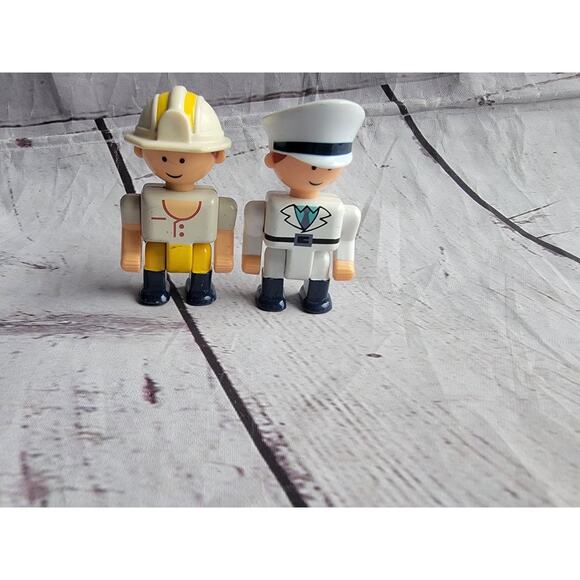 K'nex Toys People Figure Pilot Construction Worker 2.5in - Picture 1 of 6